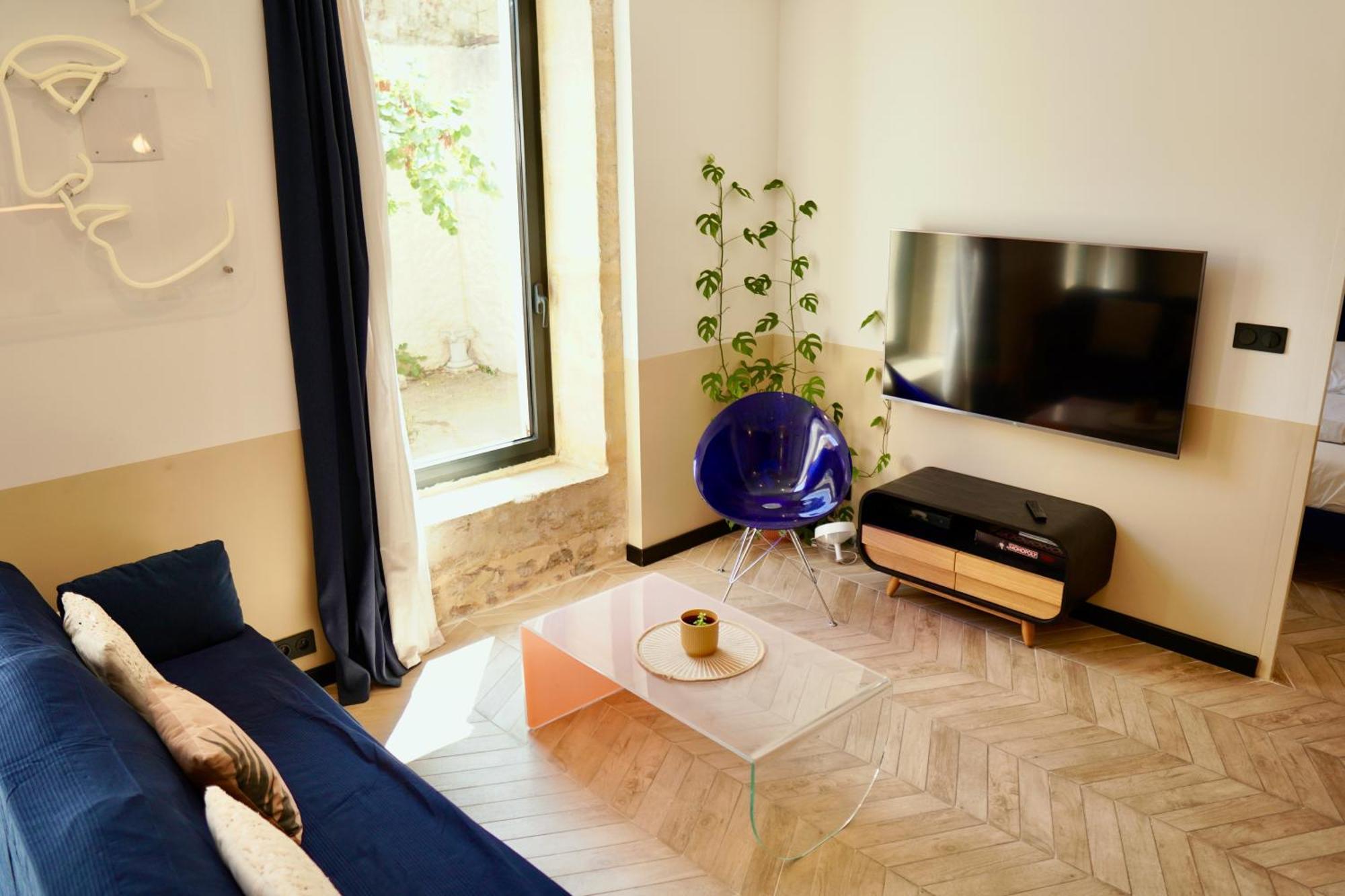 Roma Divine Home Cinema Et Jardin Νιμ Εξωτερικό φωτογραφία
