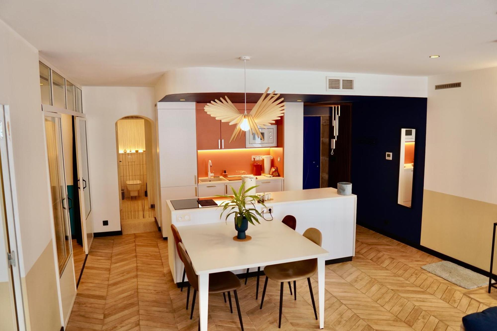 Roma Divine Home Cinema Et Jardin Νιμ Εξωτερικό φωτογραφία