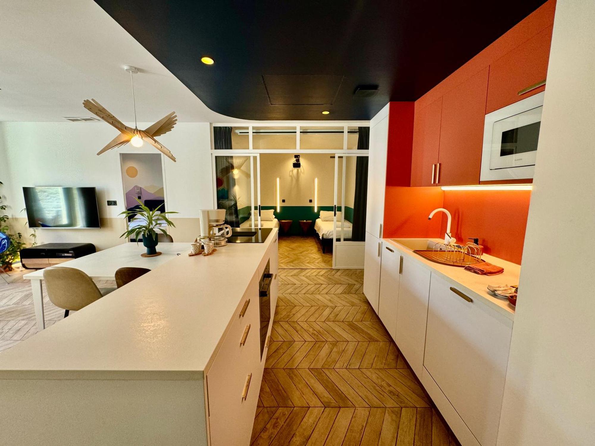 Roma Divine Home Cinema Et Jardin Νιμ Εξωτερικό φωτογραφία