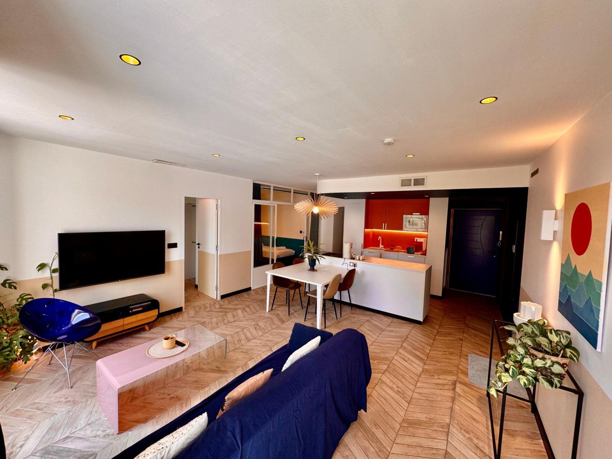 Roma Divine Home Cinema Et Jardin Νιμ Εξωτερικό φωτογραφία
